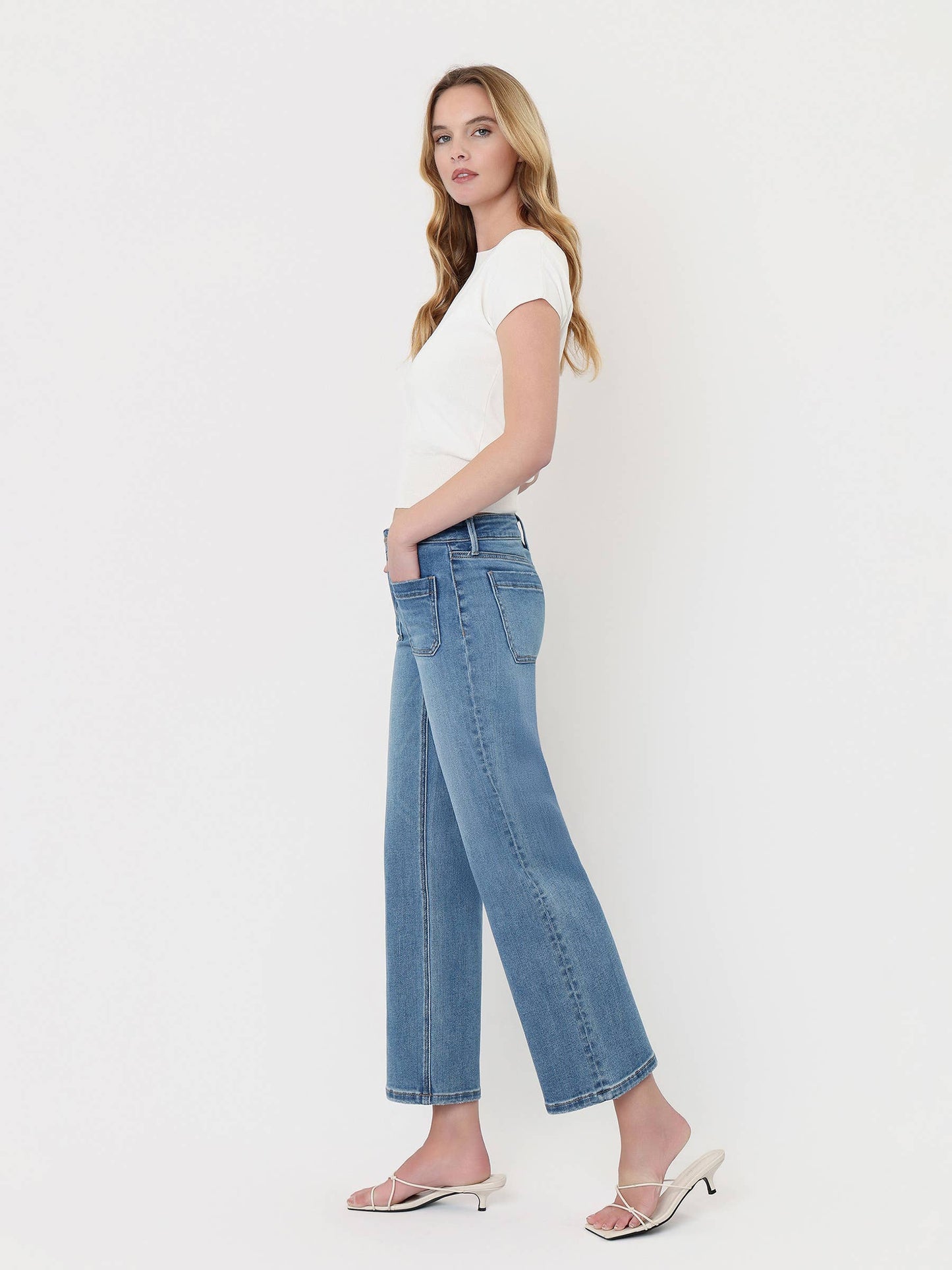 MEDIUM WASH PATCH POCKET JEANS