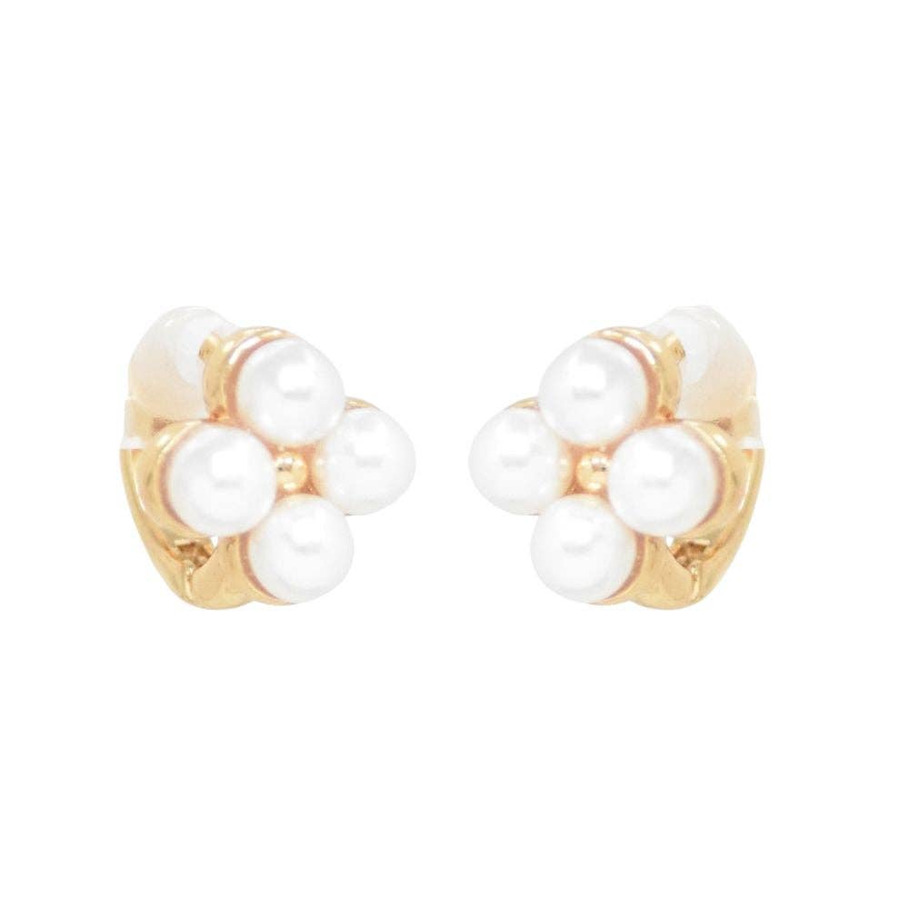 Pearl Clover Huggie