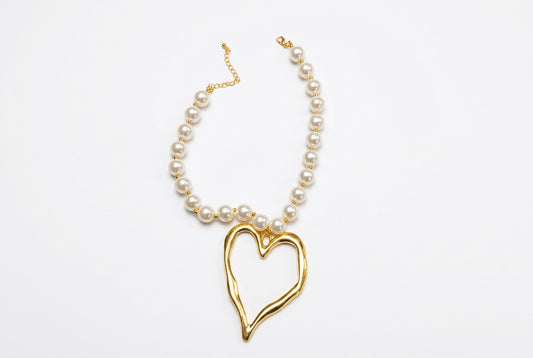 Pearl Necklace with Gold Heart