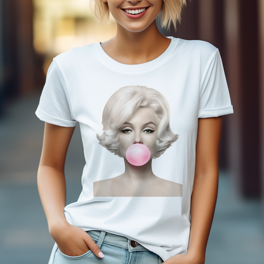 Marilyn Monroe / Bubblegum Graphic Tee