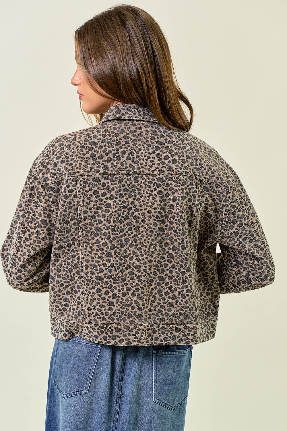 LEOPARD PRINT OVERSIZED DENIM TRUCKER JACKET