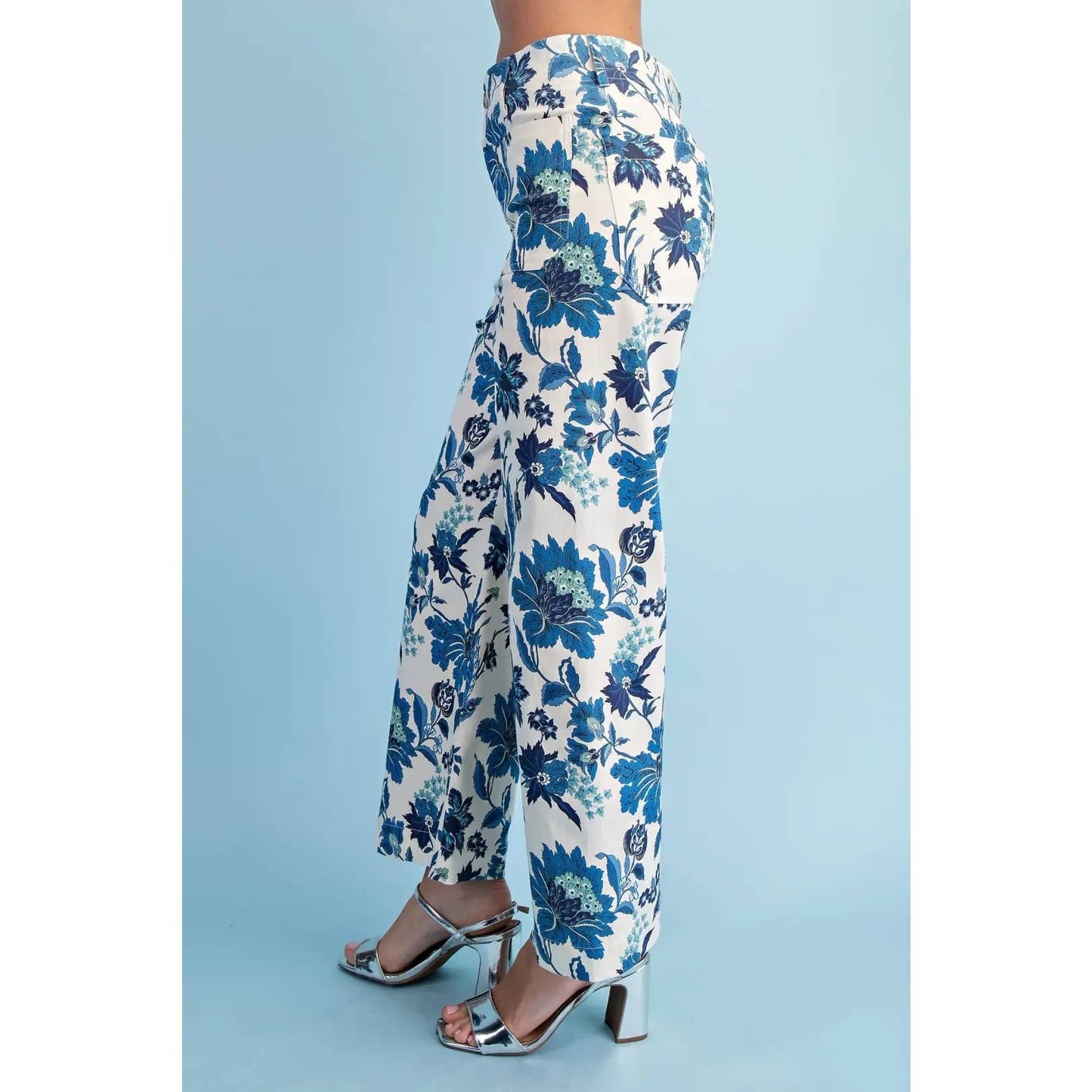 NEW Floral Ankle Cropped Pants