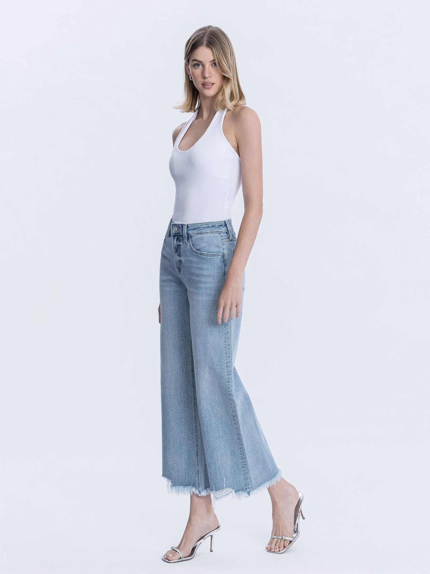 HIGH RISE RHINESTONE JEAN