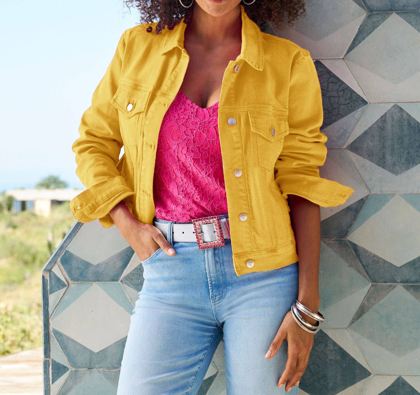 Slim Cropped Denim Jacket