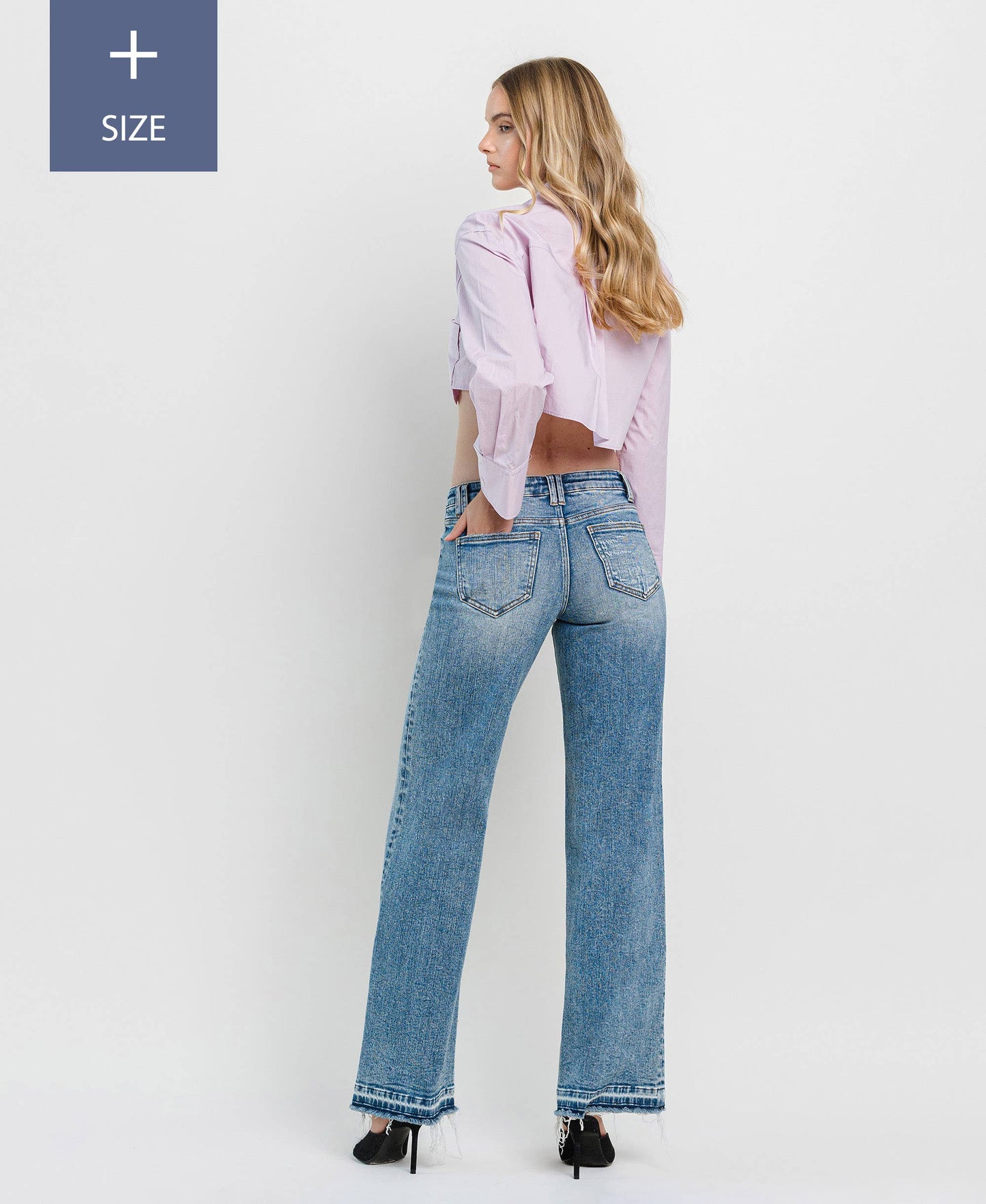 PLUS SIZE TUMMY CONTROL JEANS