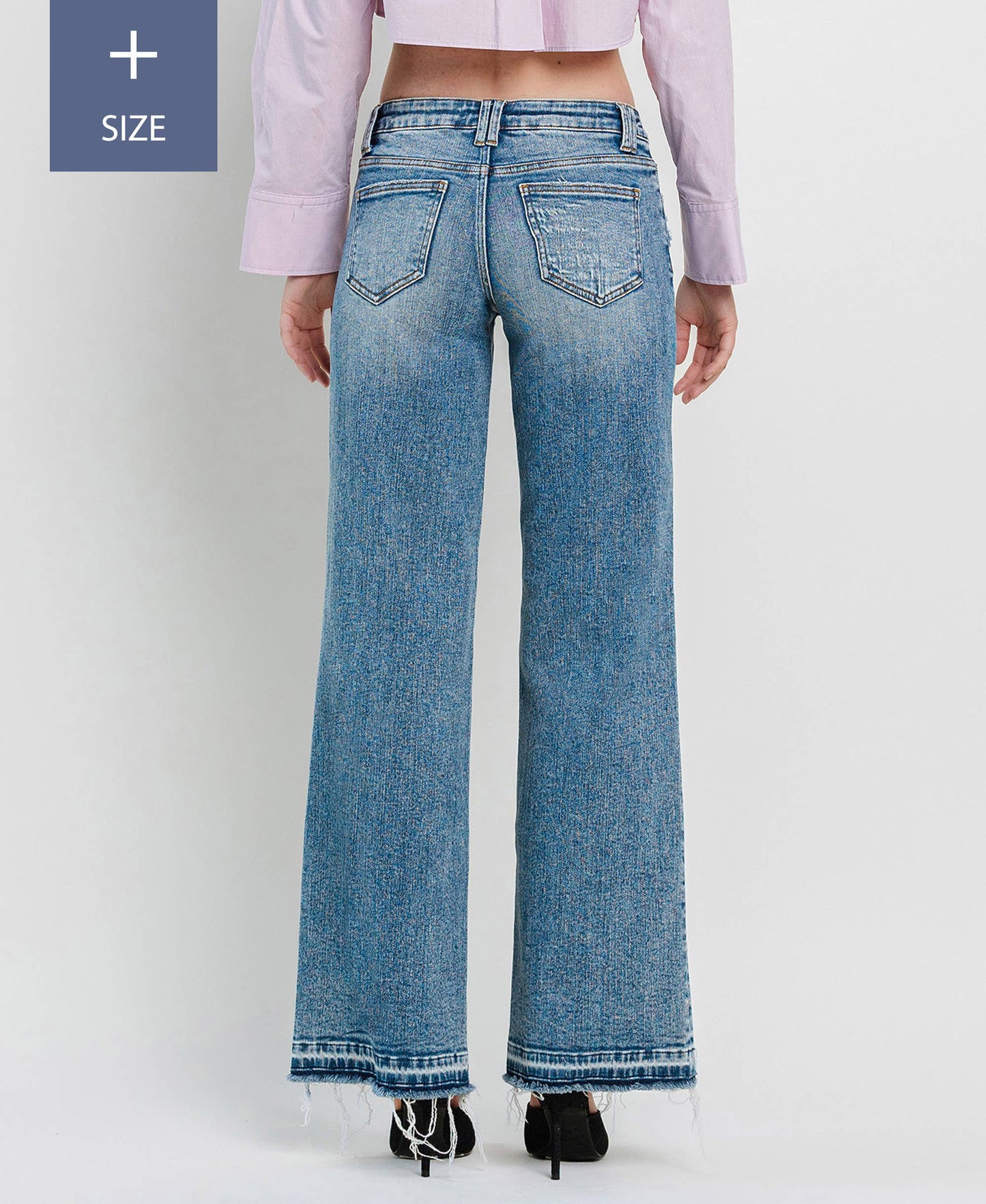 PLUS SIZE TUMMY CONTROL JEANS