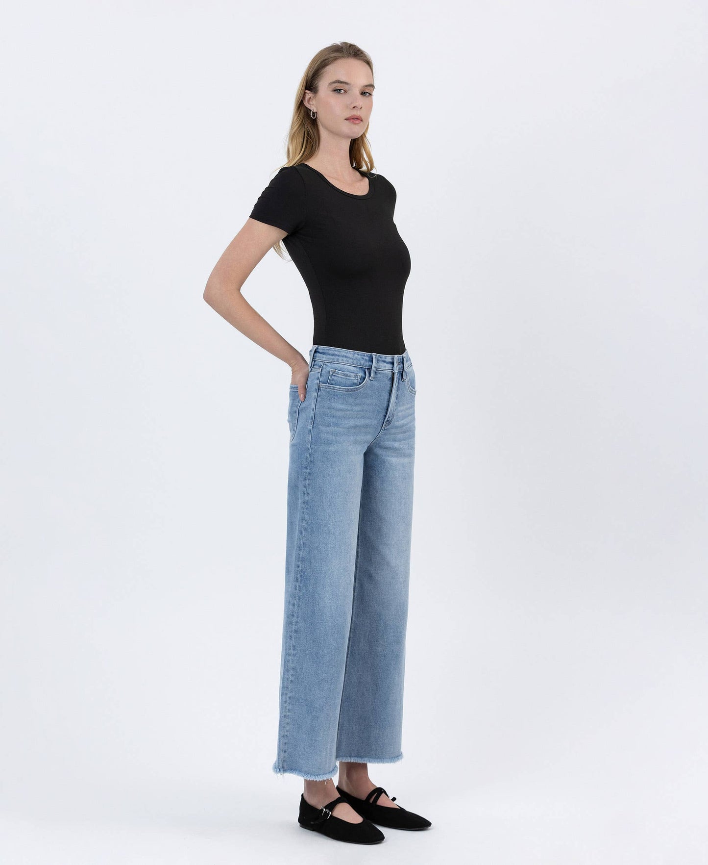 TUMMY CONTROL HIGH RISE JEANS