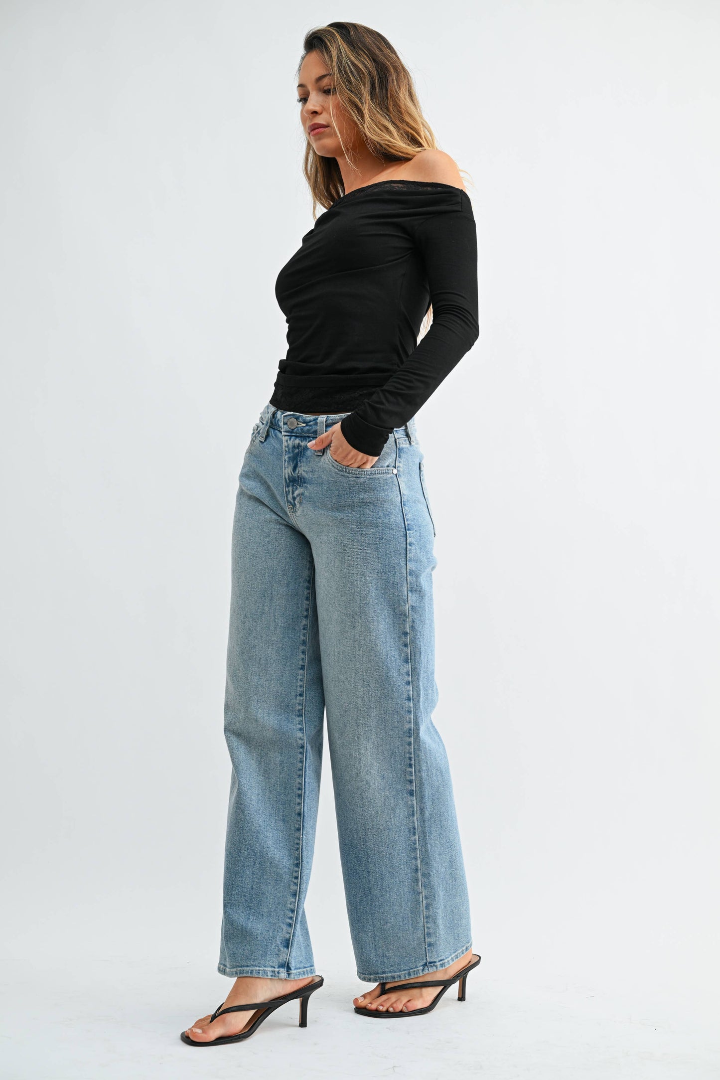 Mid Rise Slim Wide Leg - LIGHT