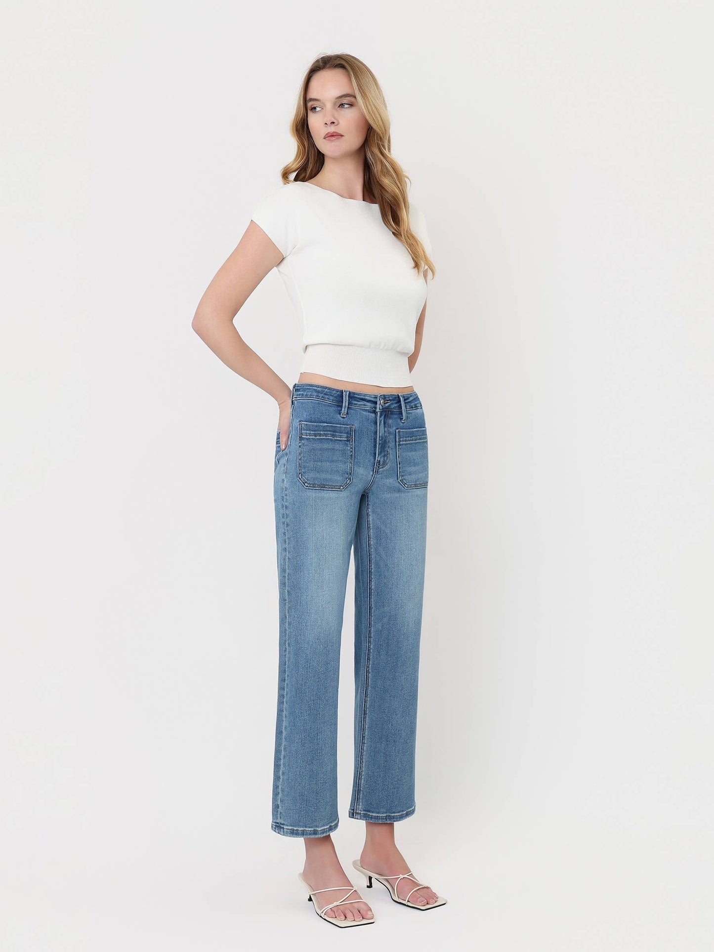 MEDIUM WASH PATCH POCKET JEANS